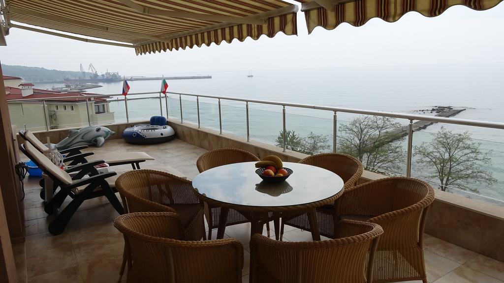 Apartments In Princess Residence Balcic Exterior foto
